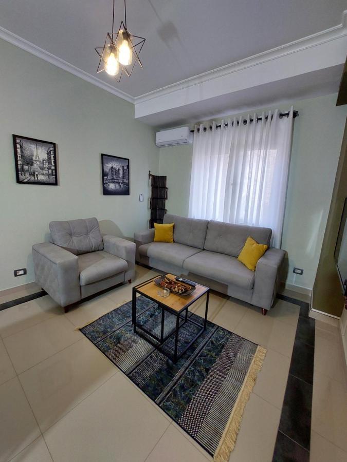 Vila Tafa Apartments Ap3 地拉那 外观 照片