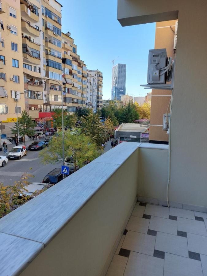 Vila Tafa Apartments Ap3 地拉那 外观 照片